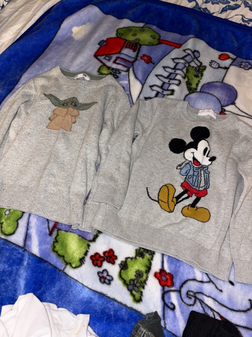 GAP Gray Kids Sweaters with Mickey & Grogu Graphics
